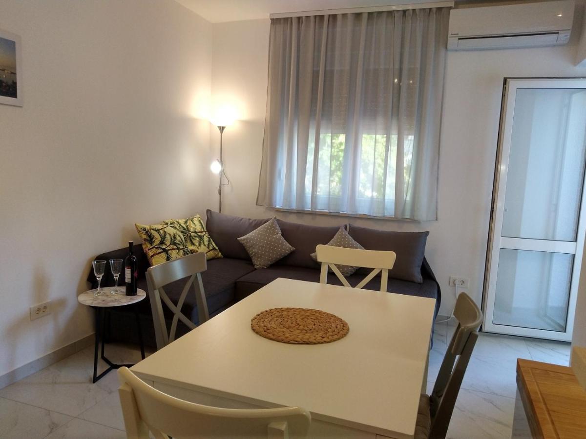 ספליט Deluxe Apartment Joia With Balcony On The Beach Bacvice, Free Parking, Old Town, Near Ferry Port מראה חיצוני תמונה